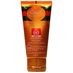 کرم ضد آفتاب رنگی SPF60 برای پوست های خشک و حساس